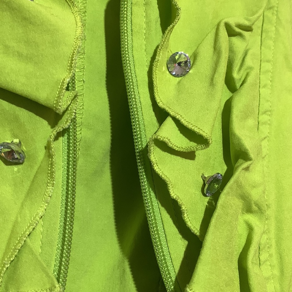 oh Yes Vest Green Rhinestone Buttons Zip Up Ruffle Front M - Picture 14 of 14